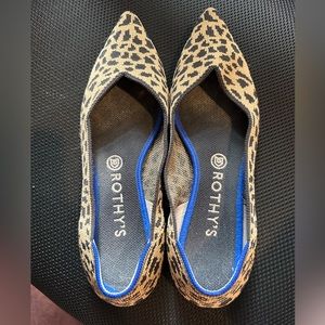 Rothy’s The Point leopard flats